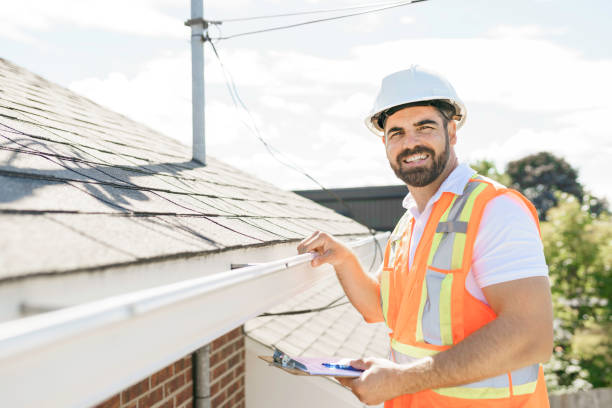 Best Roof Gutter Cleaning  in Georgetown, CT